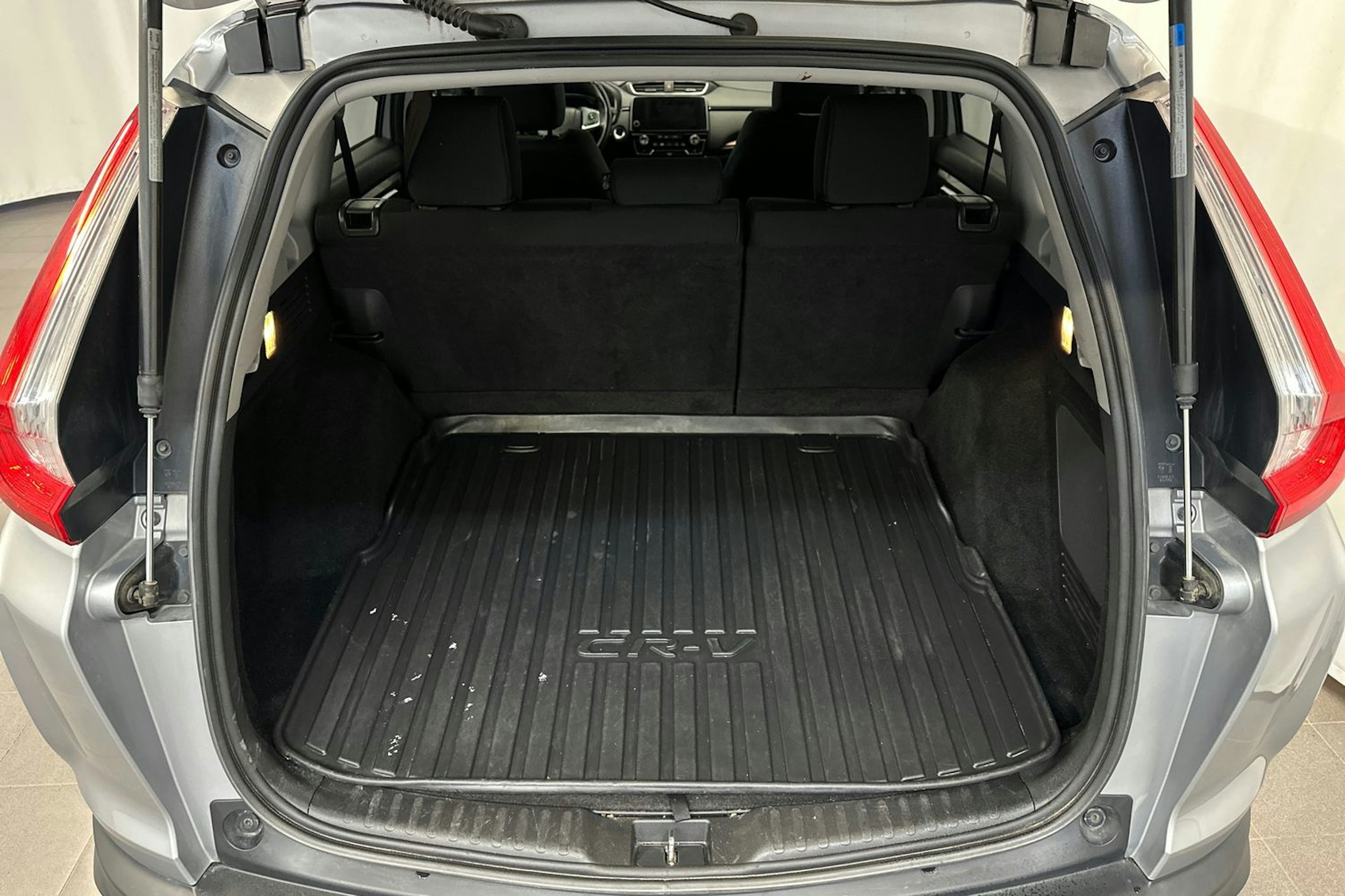 hopea Honda CR-V 2019 kuva 11.