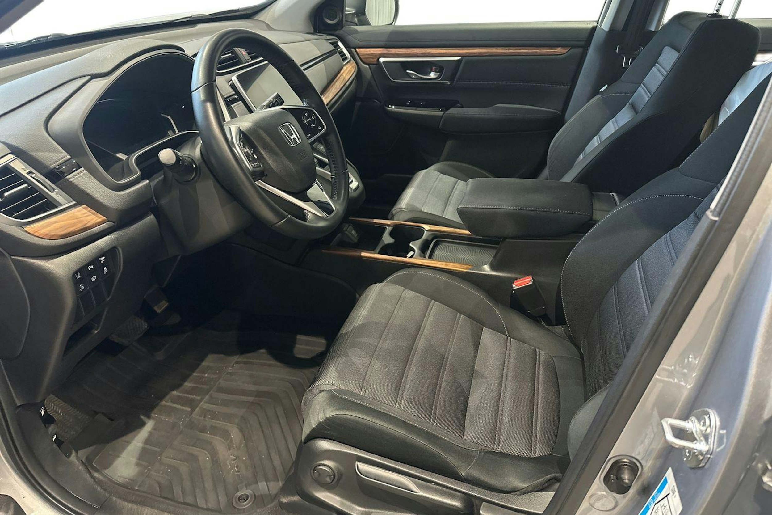 hopea Honda CR-V 2019 kuva 7.