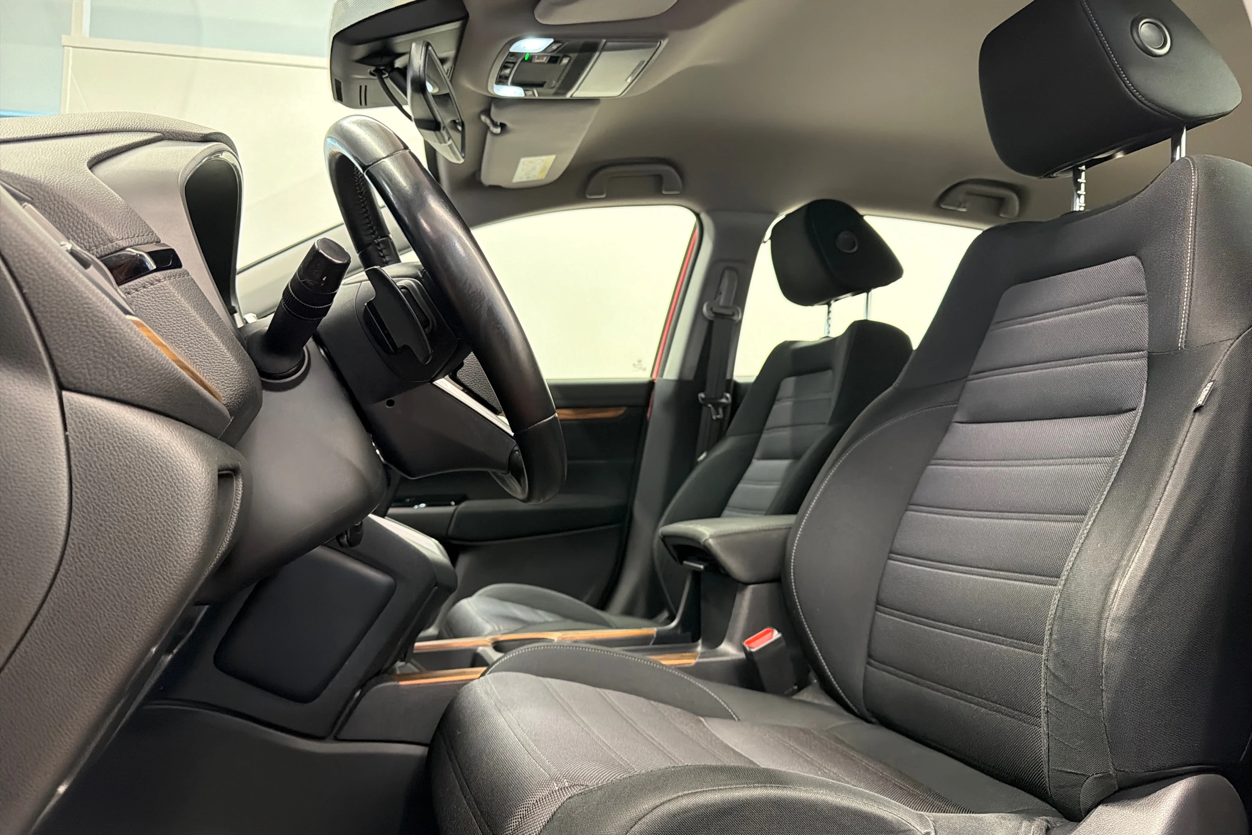 punainen Honda CR-V 2019 kuva 12.