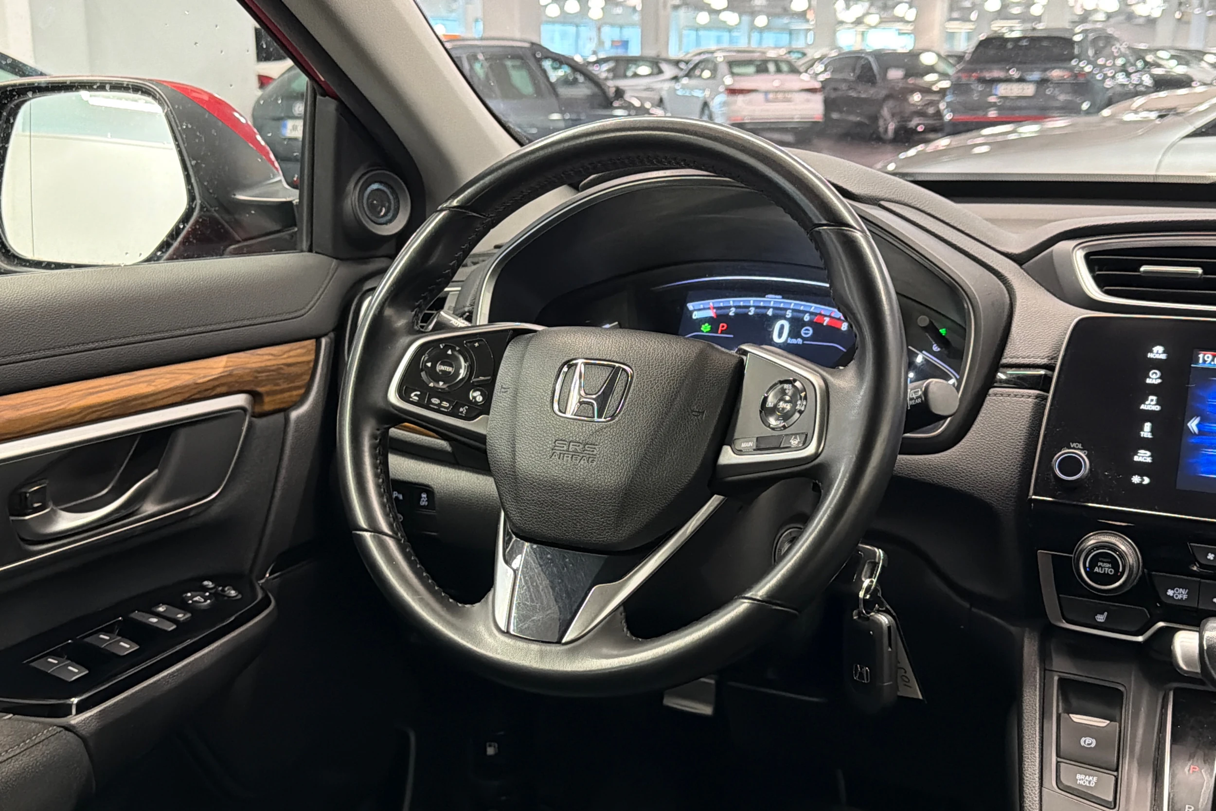 punainen Honda CR-V 2019 kuva 13.