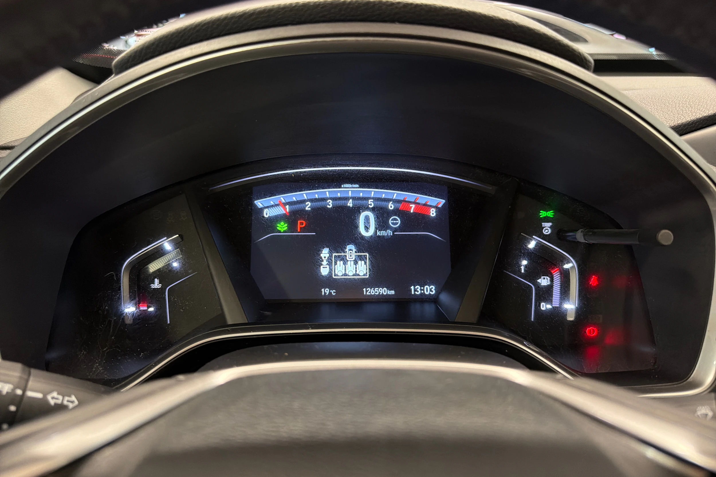 punainen Honda CR-V 2019 kuva 16.