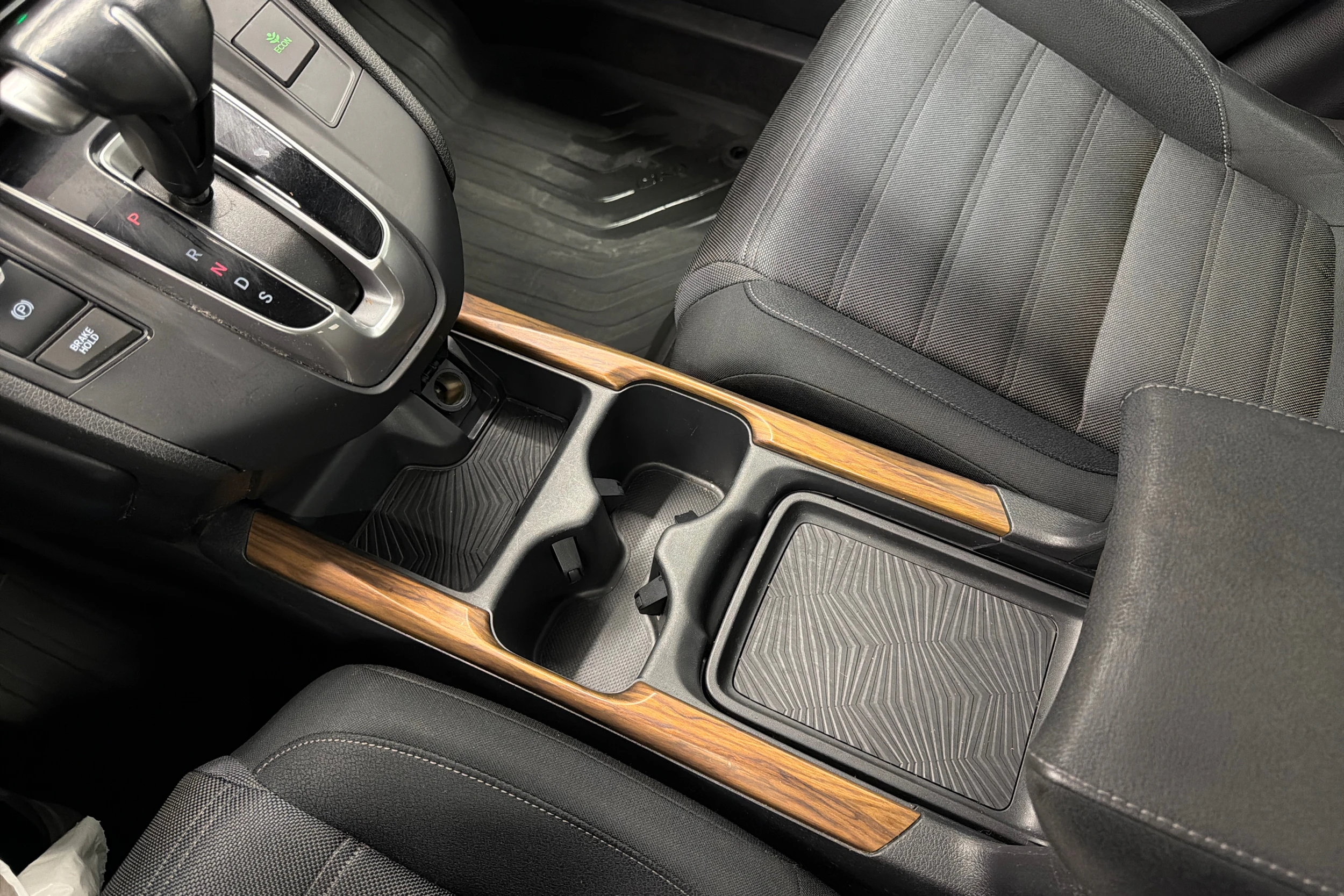 punainen Honda CR-V 2019 kuva 19.
