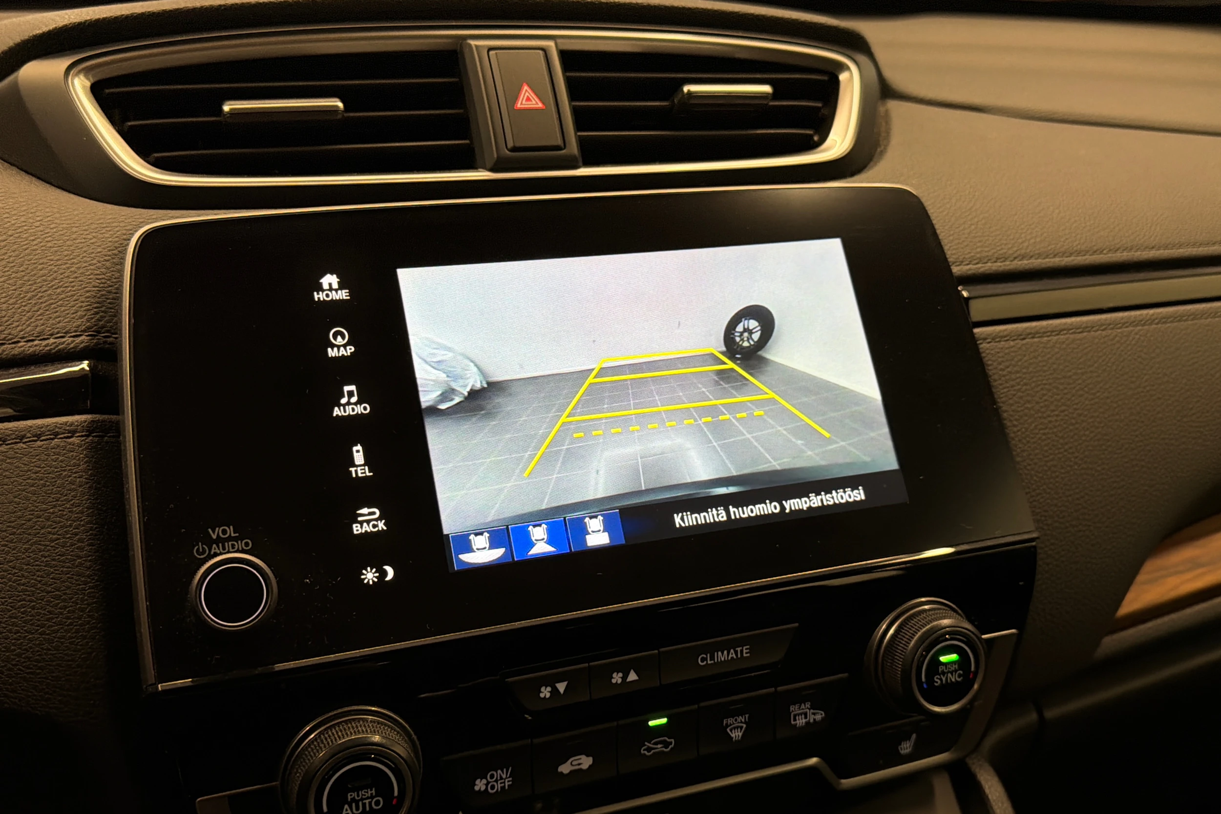 punainen Honda CR-V 2019 kuva 26.