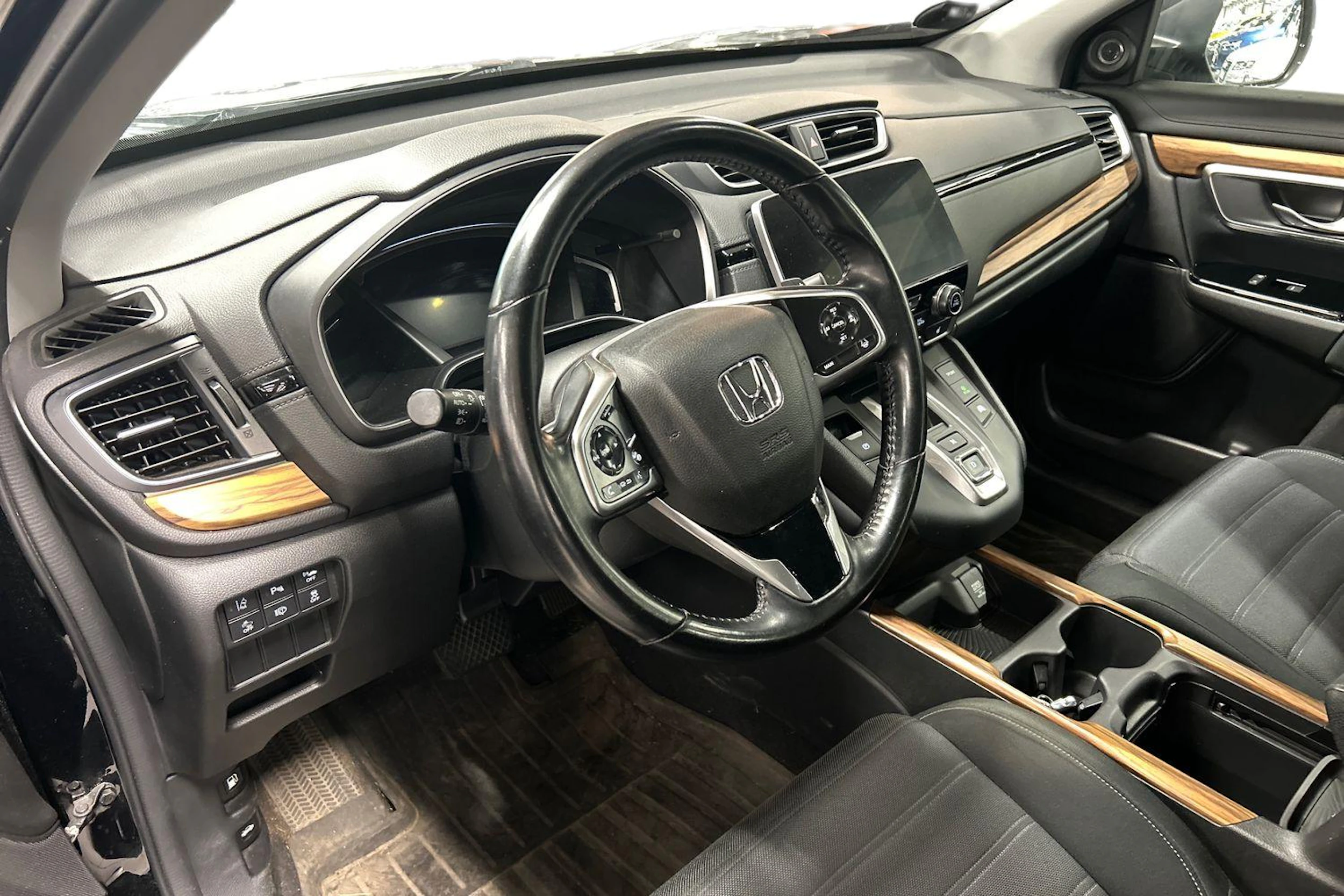 musta Honda CR-V 2020 kuva 3.