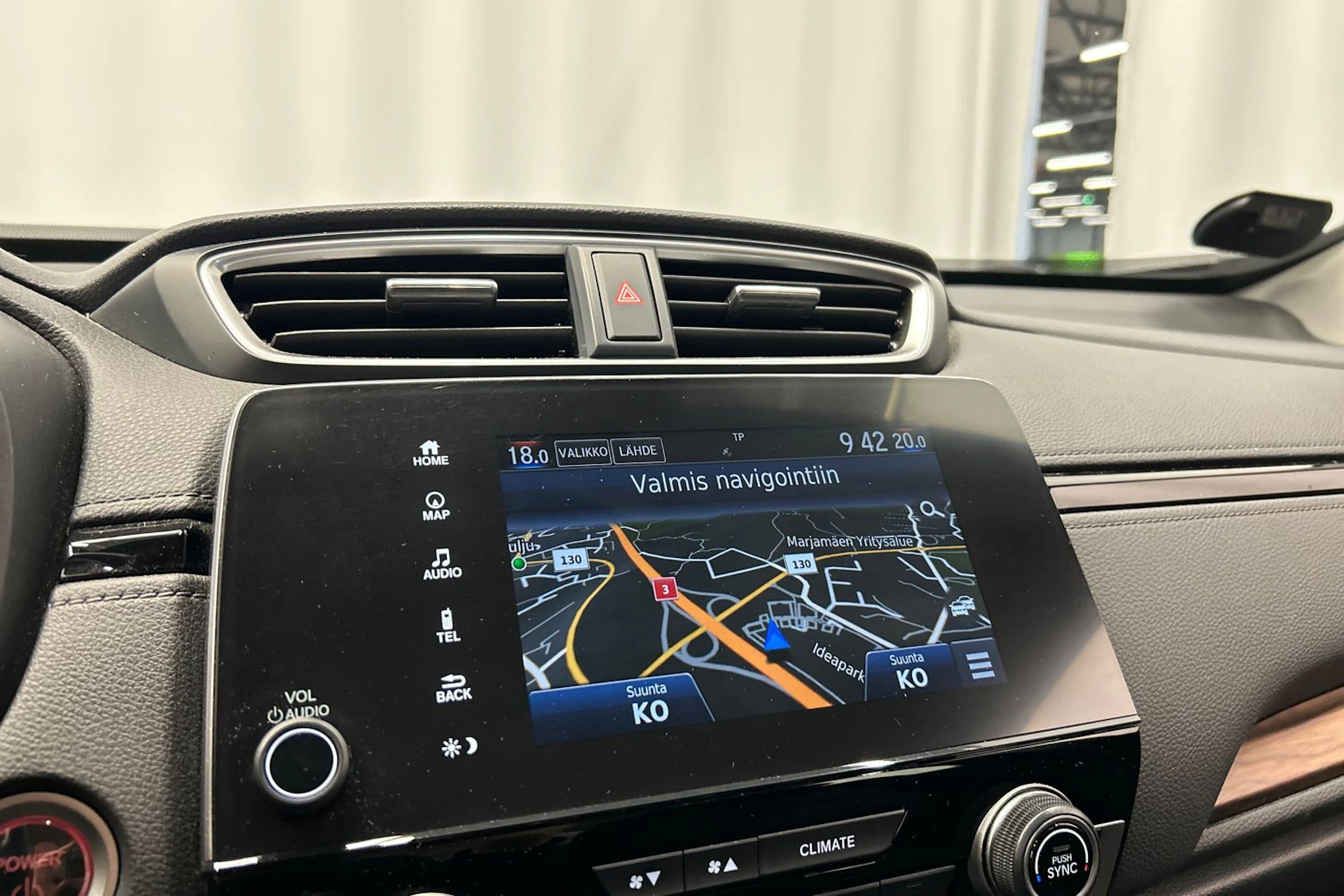 musta Honda CR-V 2020 kuva 19.