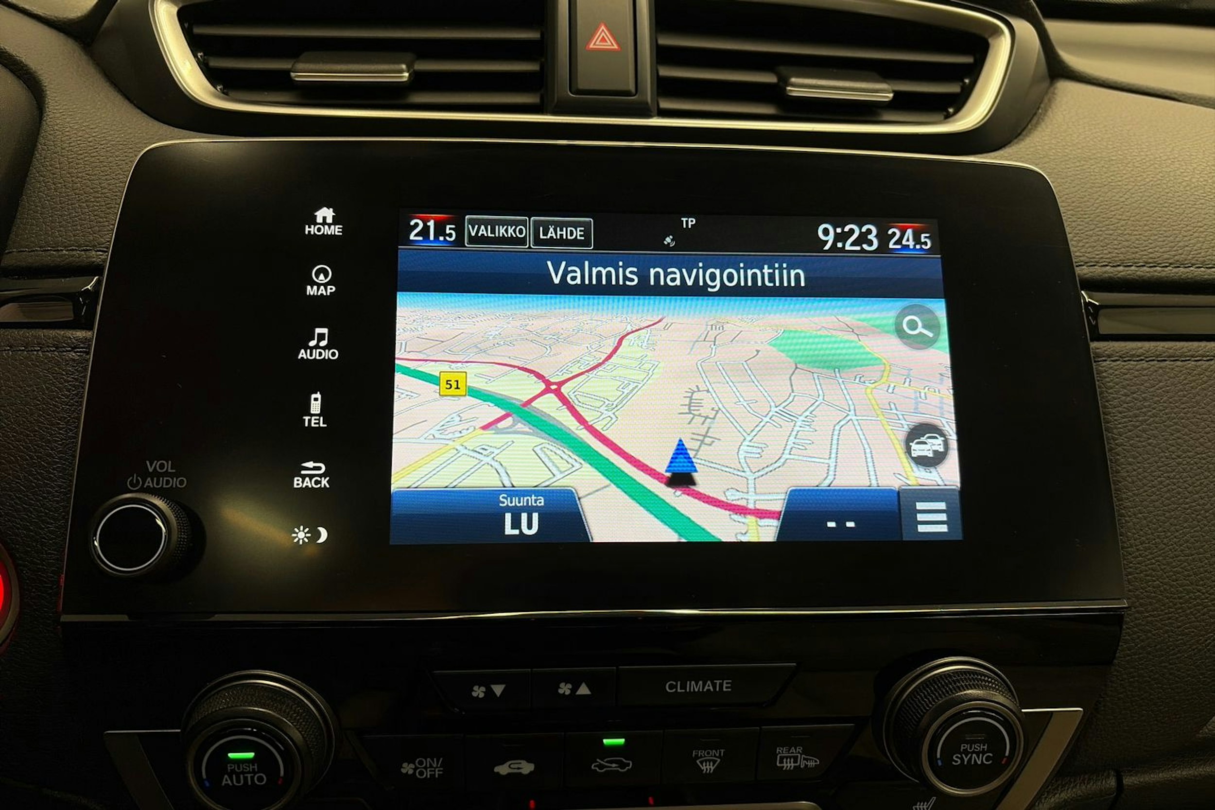 punainen Honda CR-V 2021 kuva 22.