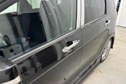 musta Honda FR-V 2008 kuva 18.