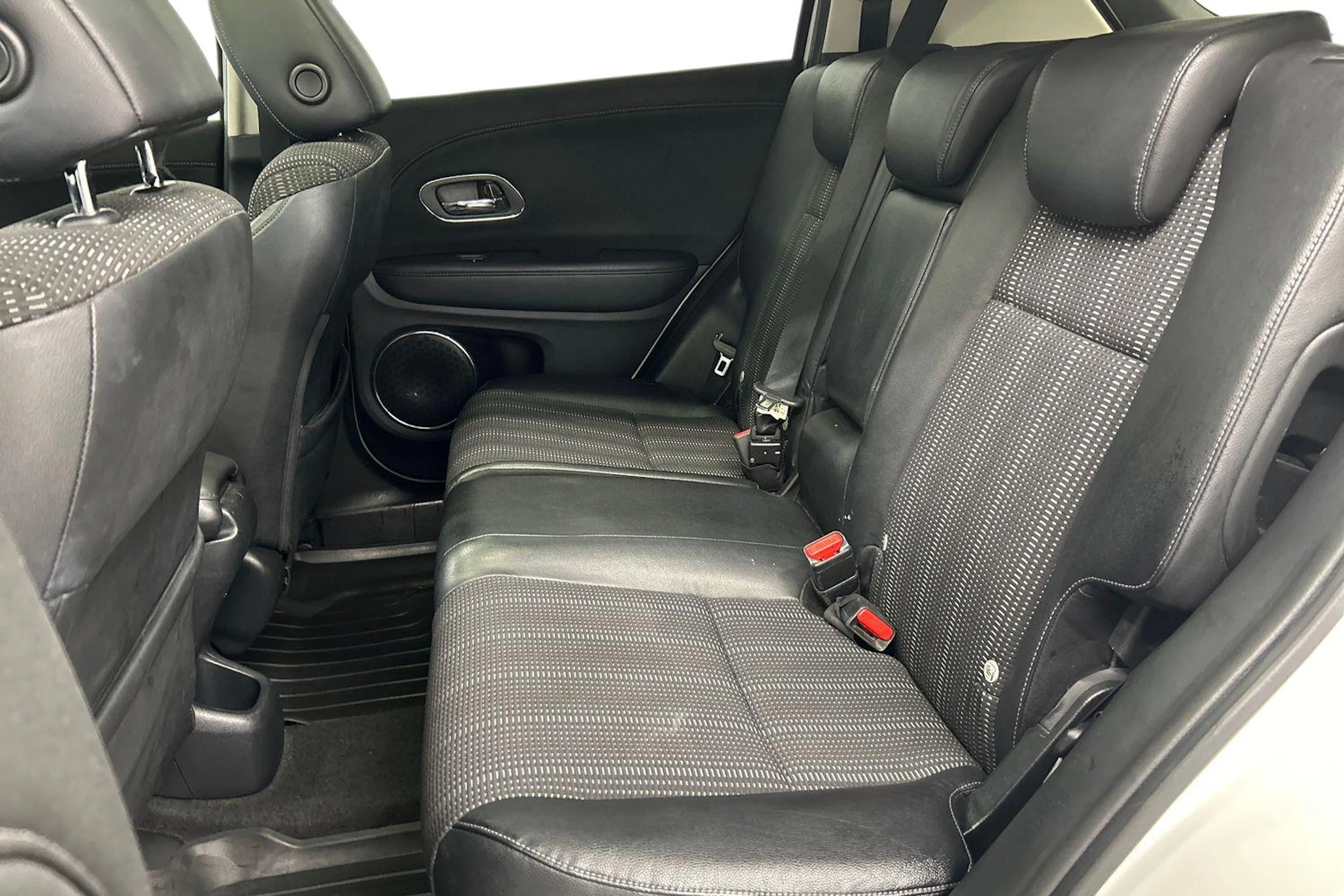 valkoinen Honda HR-V 2016 kuva 8.