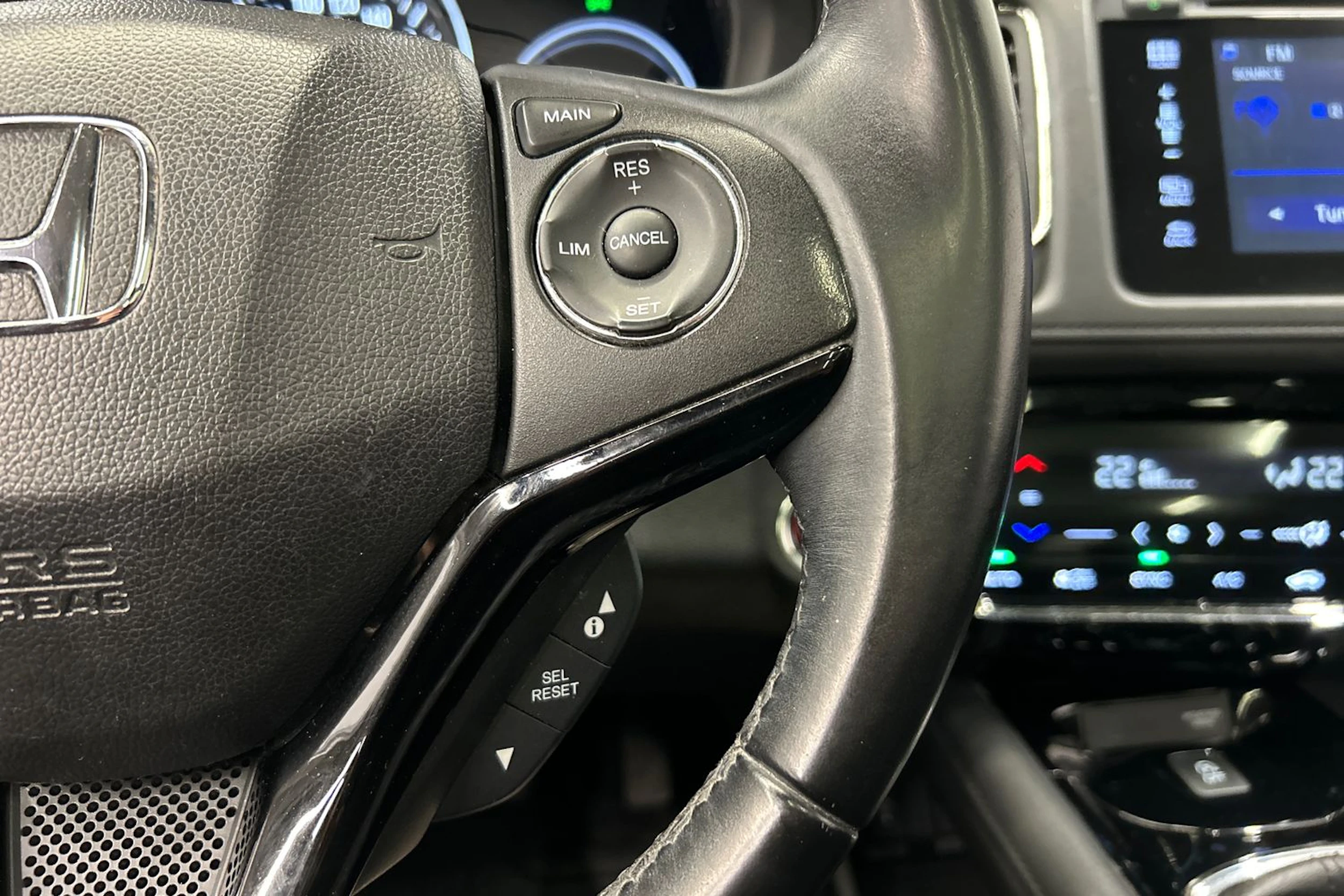 valkoinen Honda HR-V 2016 kuva 16.