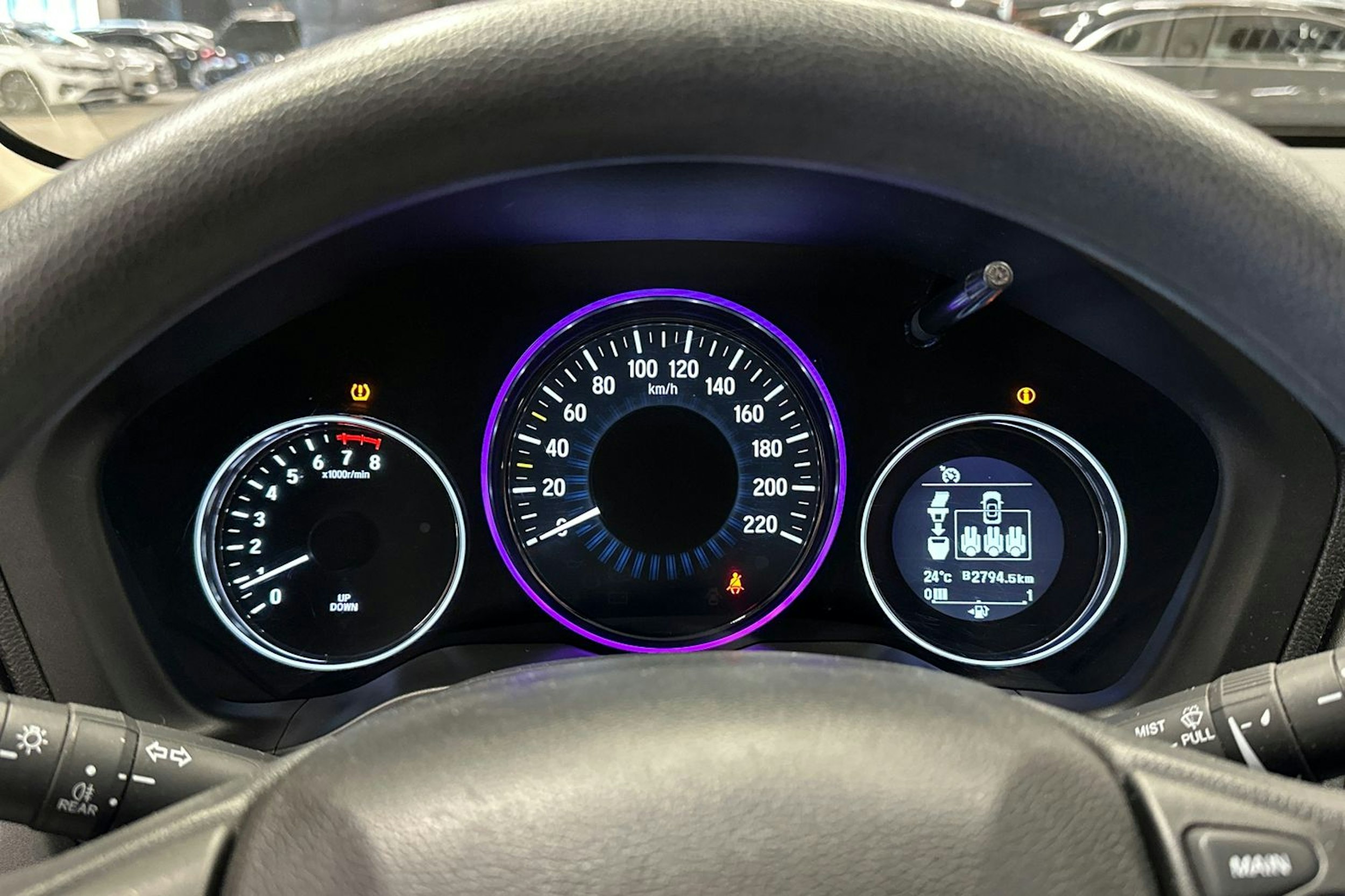 punainen Honda HR-V 2016 kuva 21.