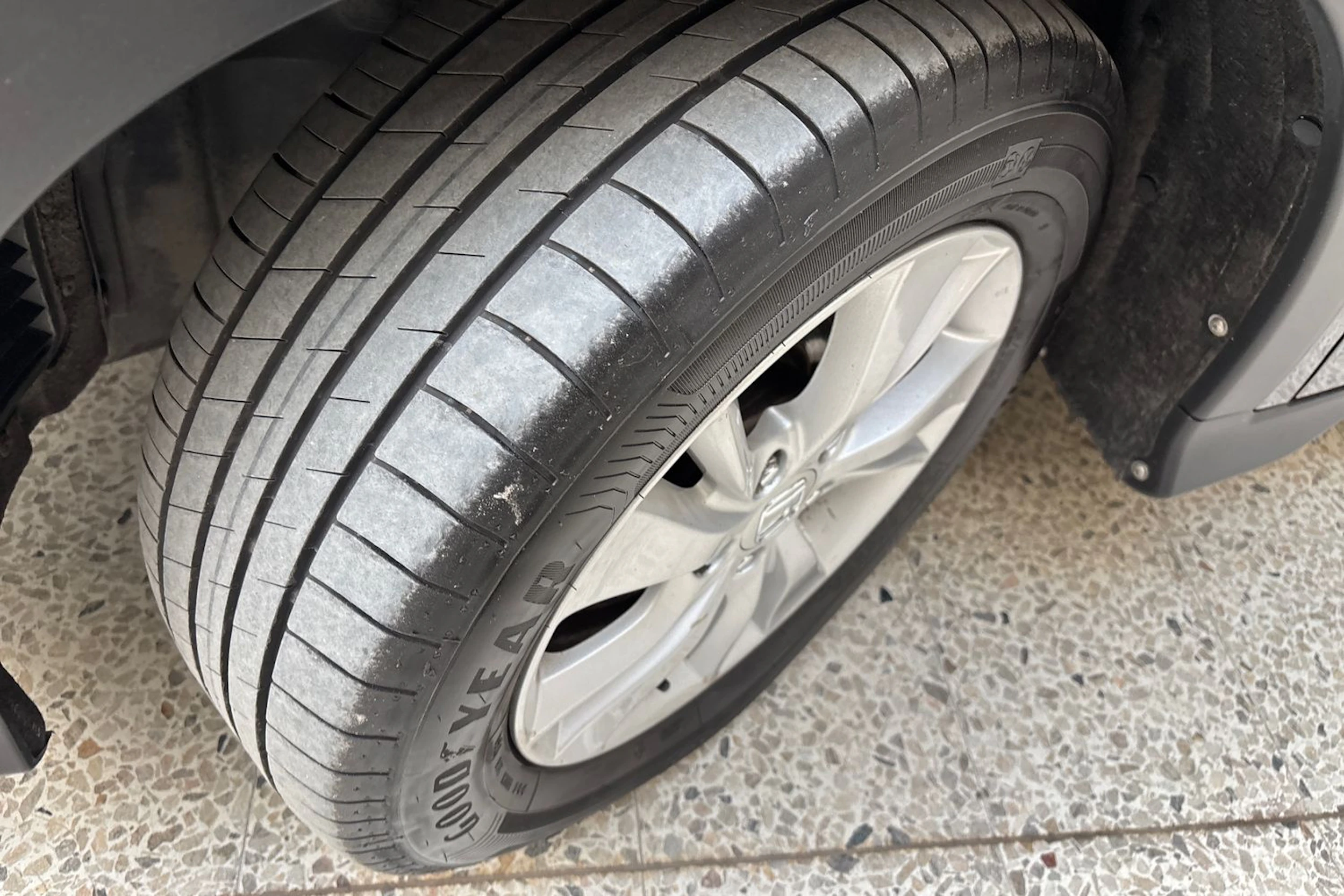 harmaa Honda HR-V 2016 kuva 13.