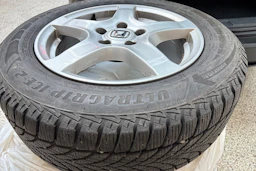 harmaa Honda HR-V 2016 kuva 15.
