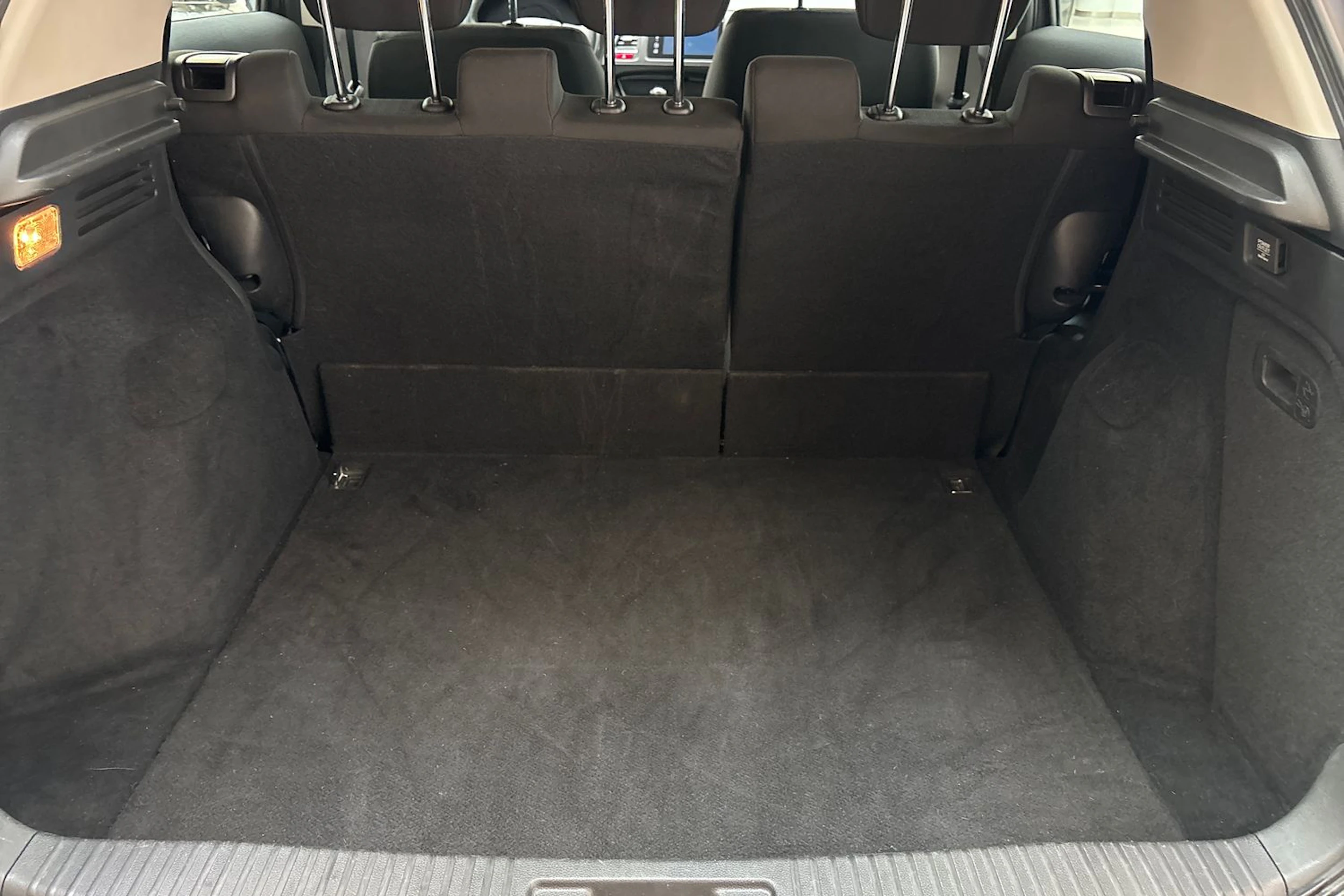 harmaa Honda HR-V 2016 kuva 16.