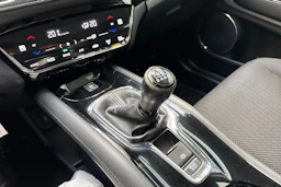 harmaa Honda HR-V 2016 kuva 22.