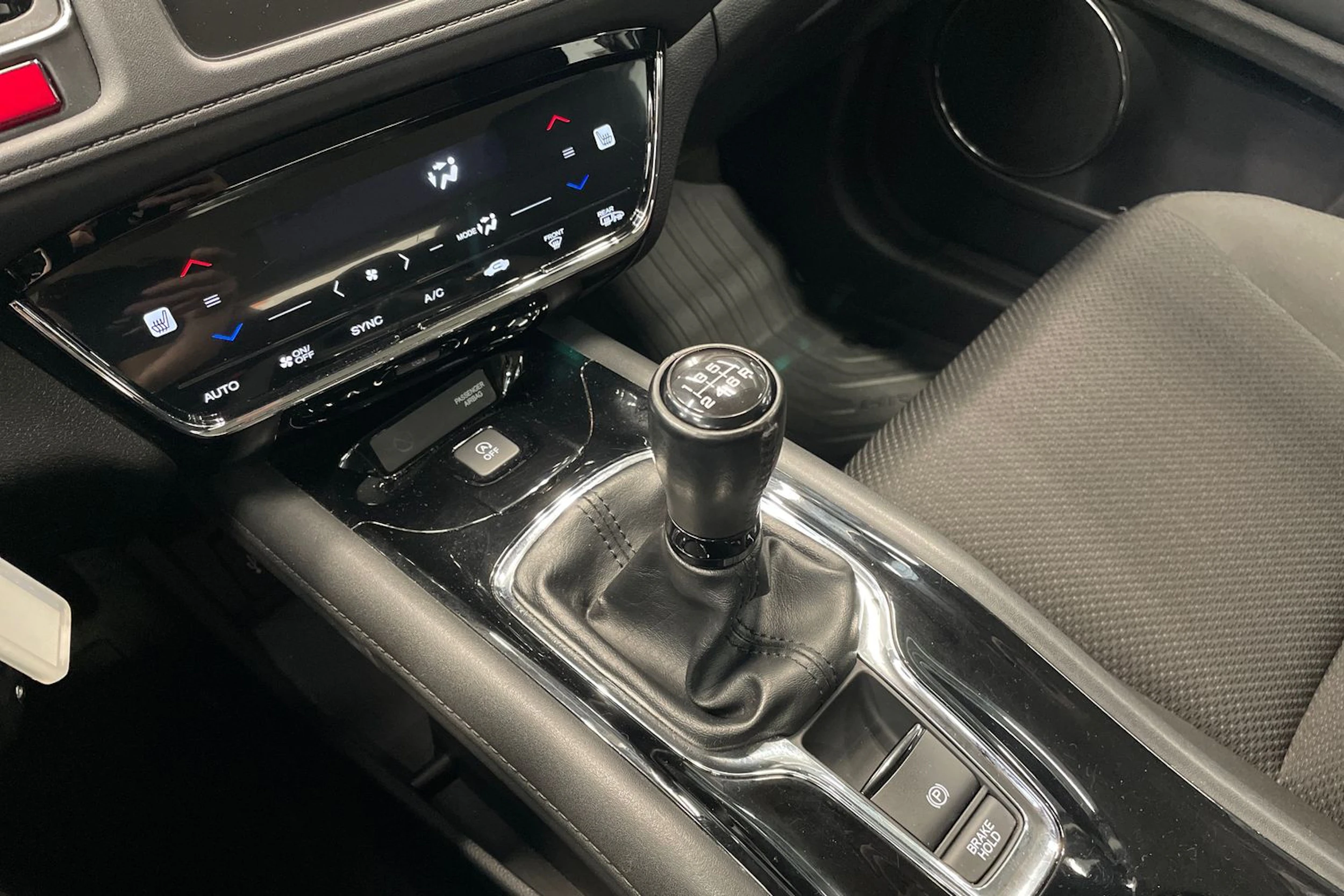 hopea Honda HR-V 2016 kuva 19.