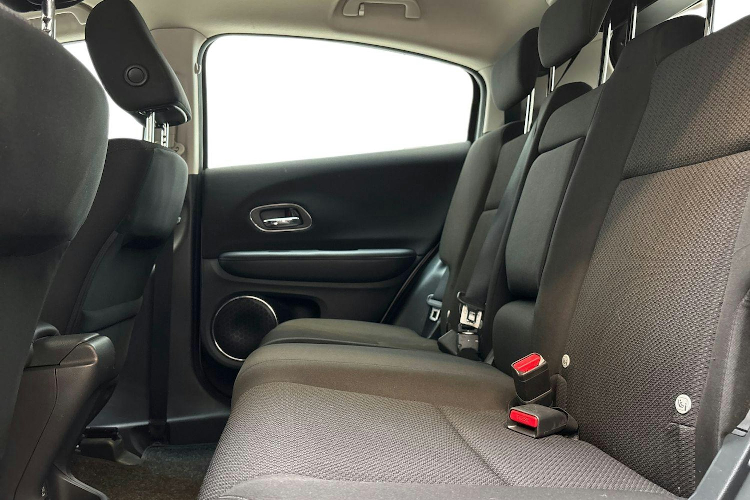 harmaa Honda HR-V 2016 kuva 10.