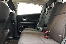 harmaa Honda HR-V 2016 kuva 10.