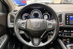 harmaa Honda HR-V 2016 kuva 18.