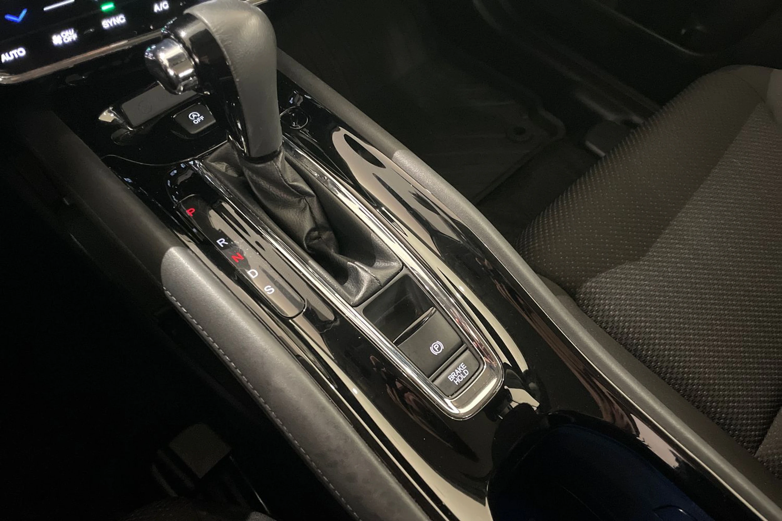 Sininen Honda HR-V 2016 kuva 15.