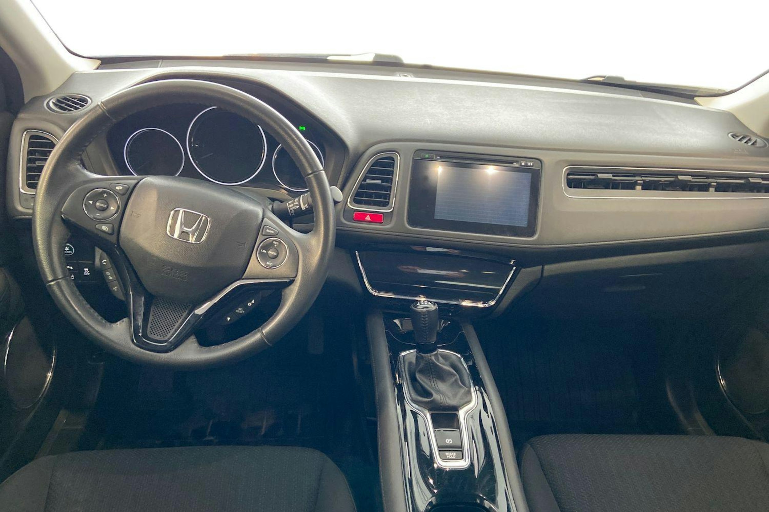 harmaa Honda HR-V 2017 kuva 9.