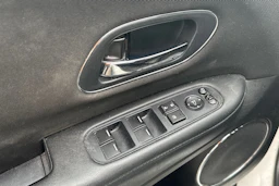 valkoinen Honda HR-V 2018 kuva 8.