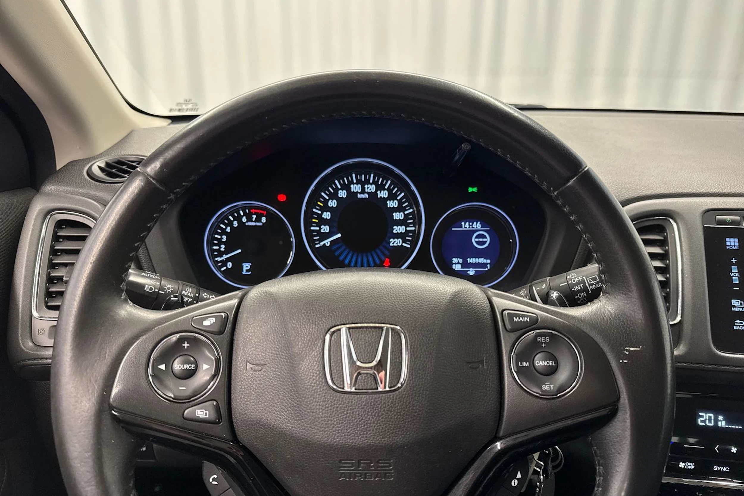 valkoinen Honda HR-V 2018 kuva 20.