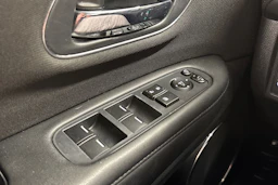valkoinen Honda HR-V 2018 kuva 22.
