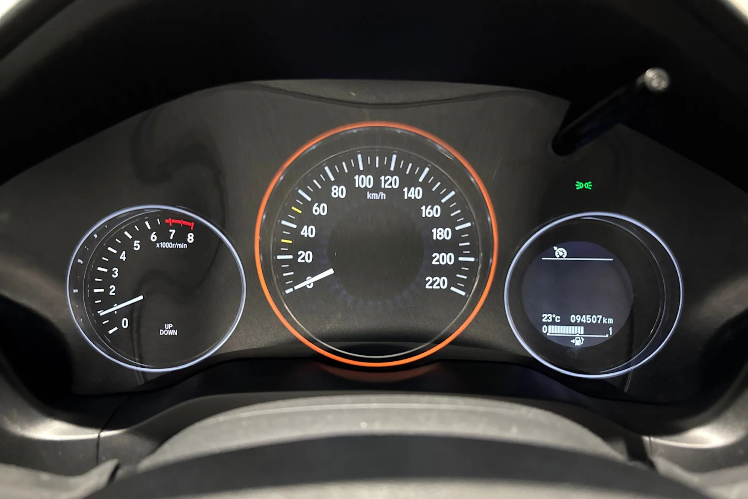 sininen Honda HR-V 2018 kuva 15.