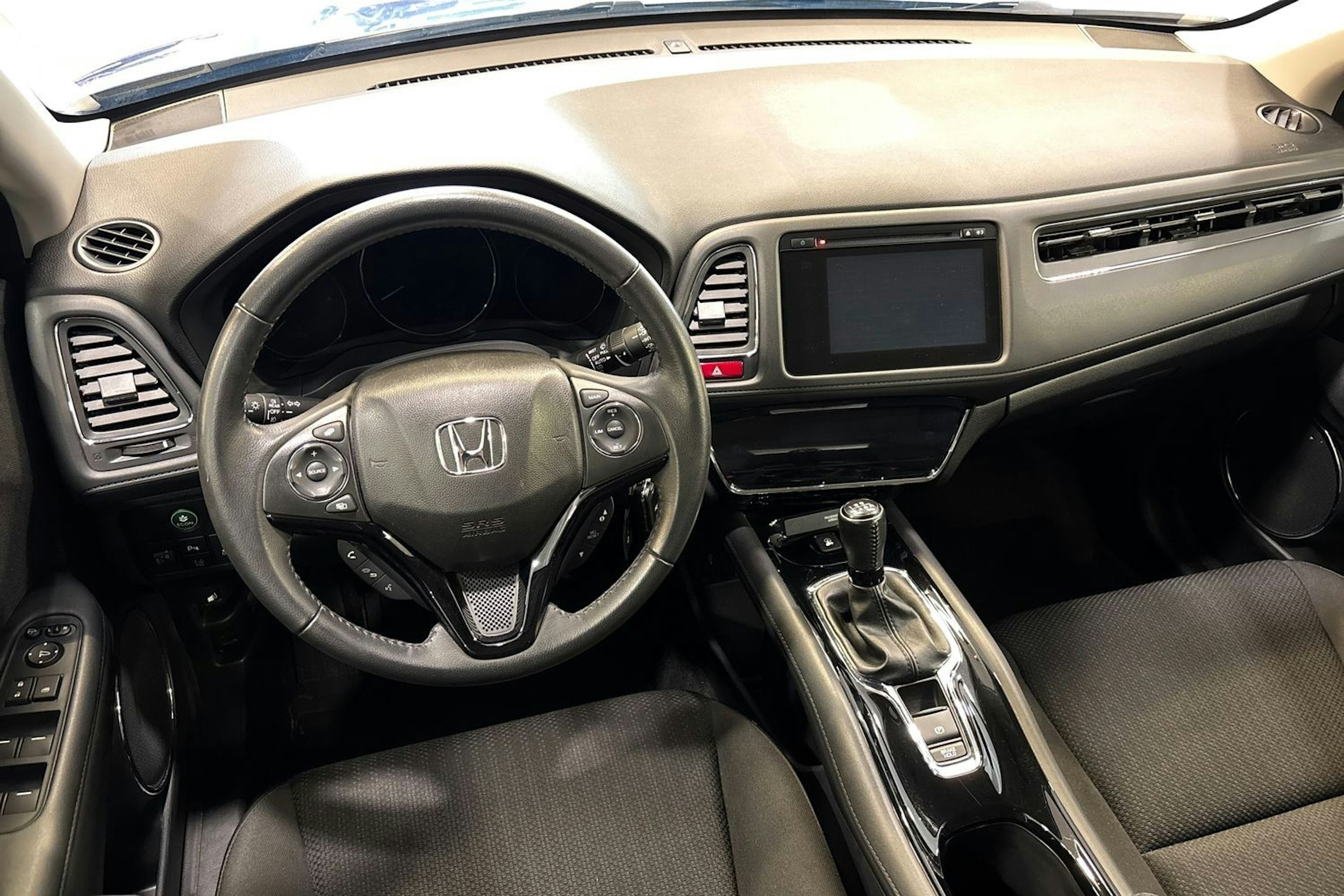 met. sininen Honda HR-V 2018 kuva 9.