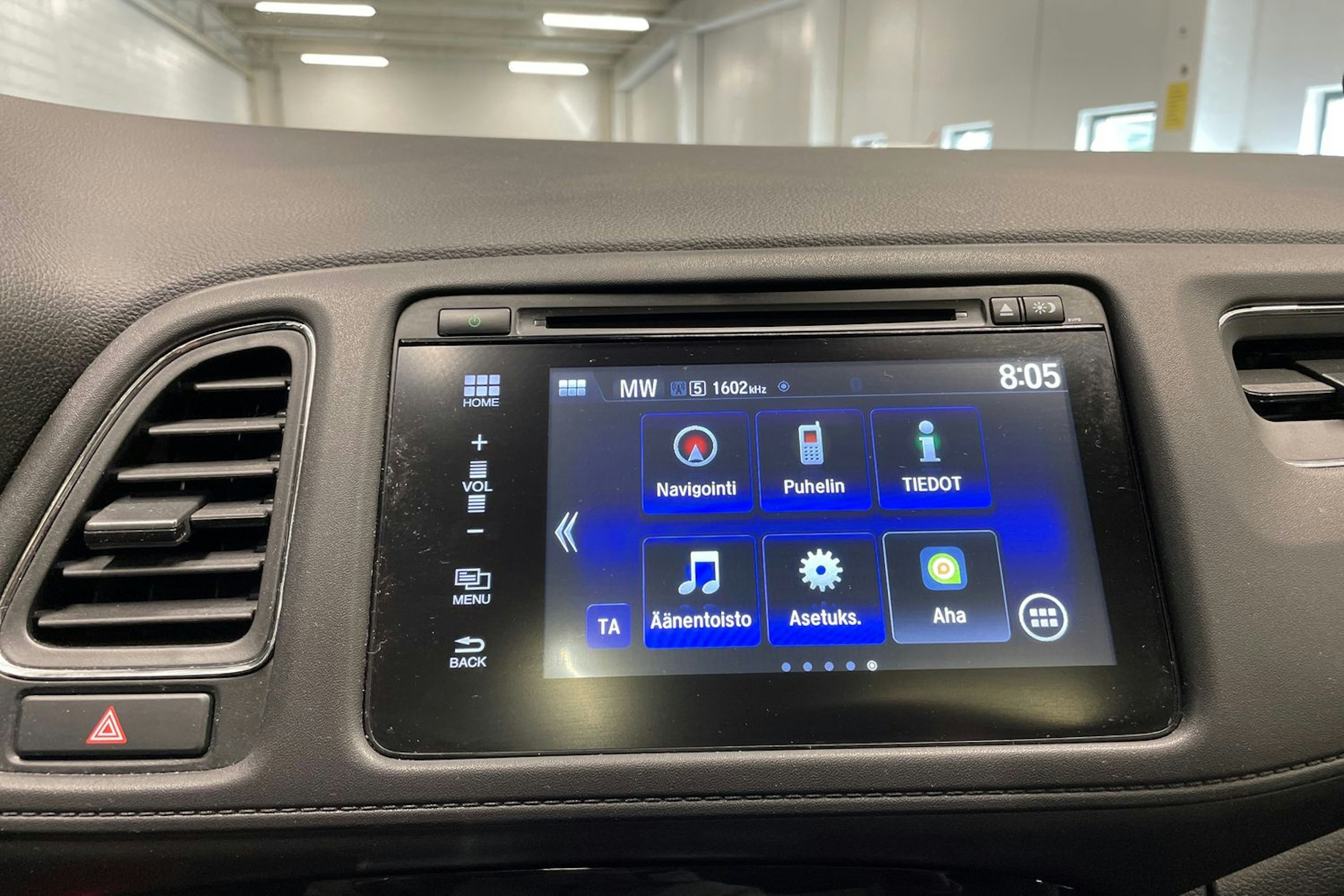 musta Honda HR-V 2019 kuva 14.