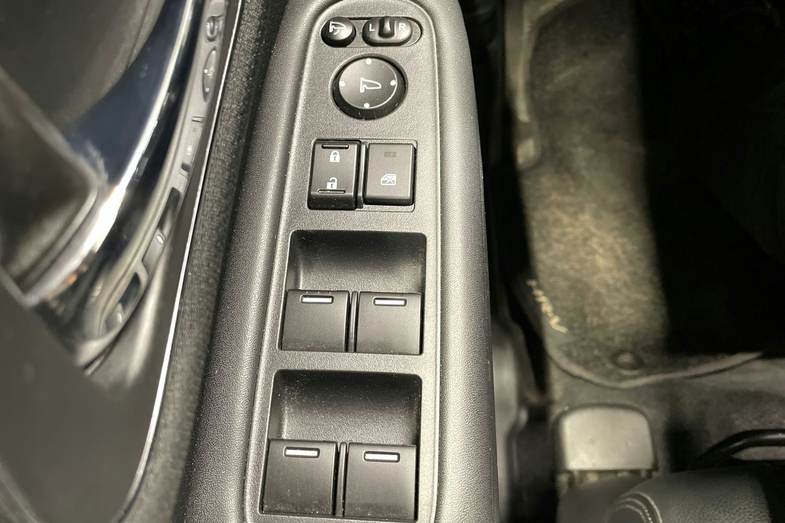 musta Honda HR-V 2019 kuva 20.