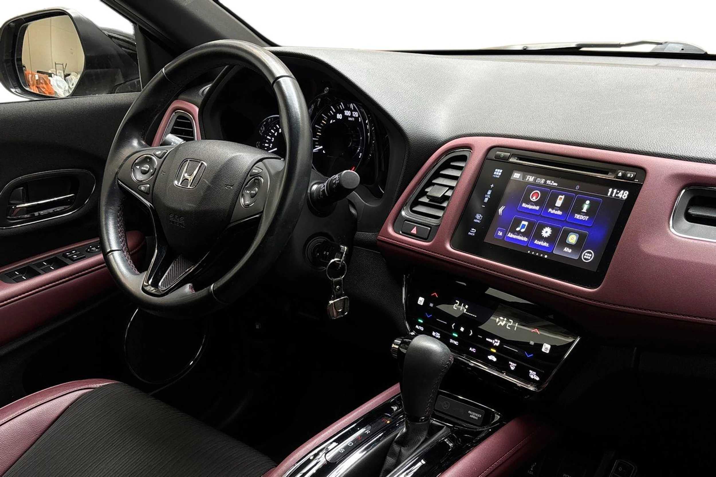 harmaa Honda HR-V 2020 kuva 7.