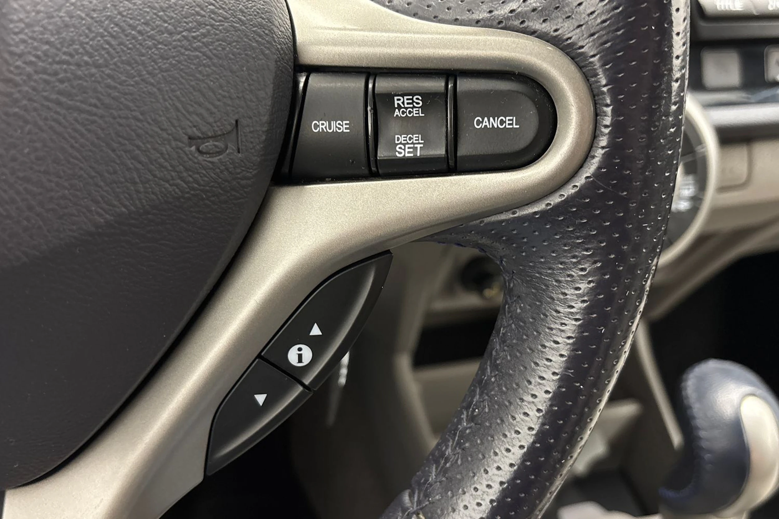 ruskea (beige) Honda Insight 2010 kuva 14.