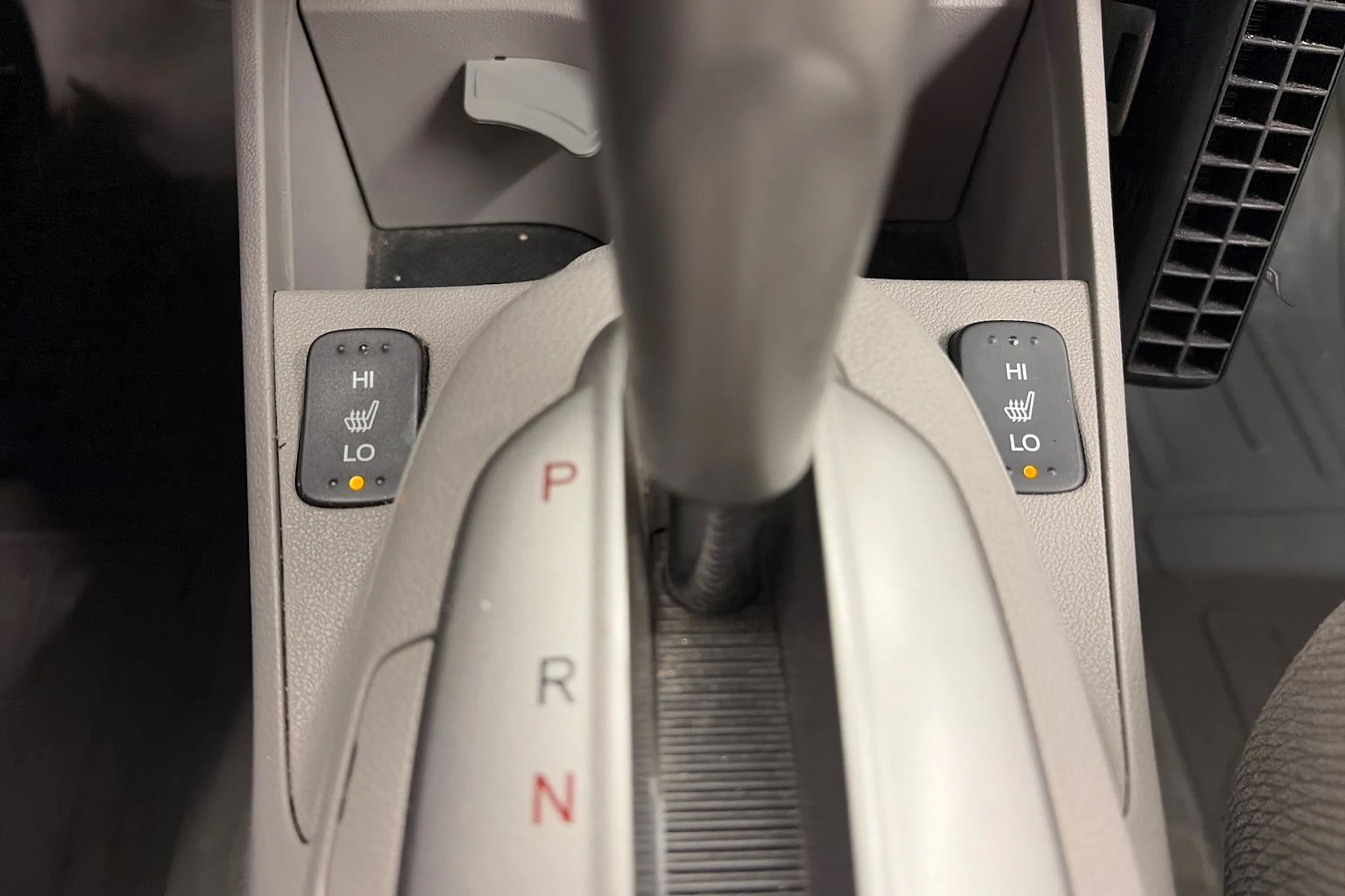 Punainen Honda Insight 2010 kuva 20.