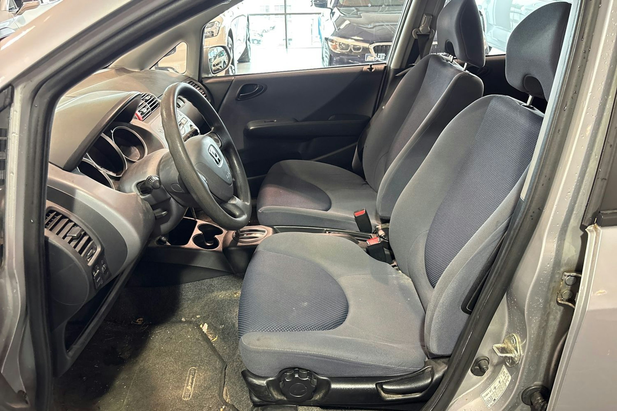 harmaa Honda Jazz 2003 kuva 20.