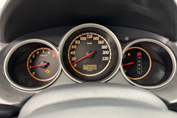 harmaa Honda Jazz 2004 kuva 19.