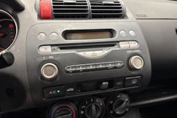 harmaa Honda Jazz 2004 kuva 23.