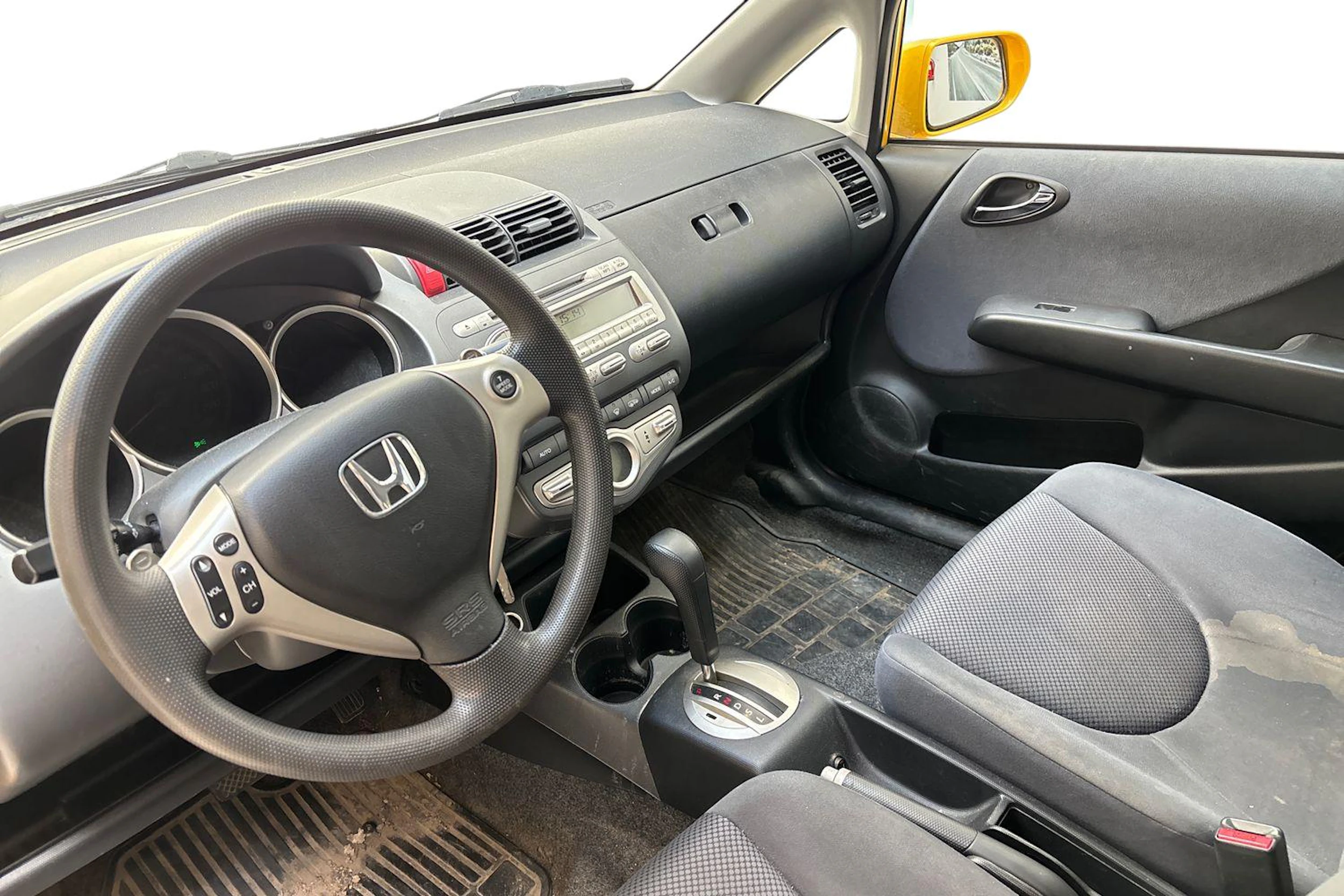 keltainen Honda Jazz 2007 kuva 8.