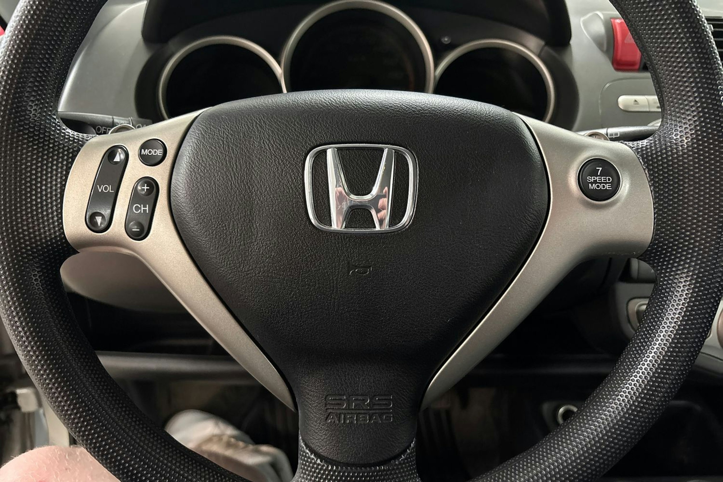 Harmaa Honda JAZZ 2008 kuva 16.