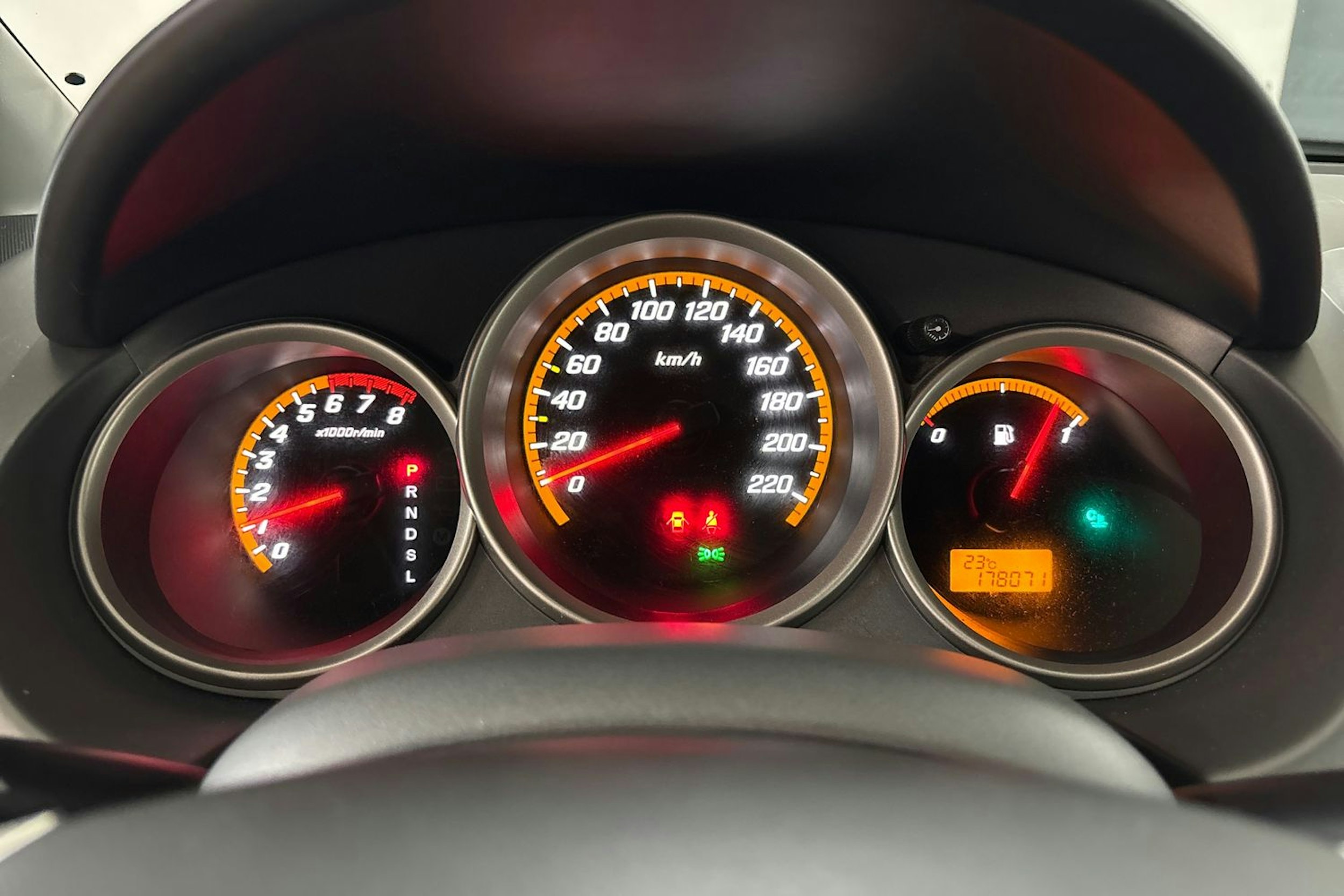 Harmaa Honda JAZZ 2008 kuva 17.