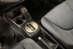 Harmaa Honda JAZZ 2008 kuva 19.
