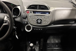 harmaa Honda Jazz 2009 kuva 18.