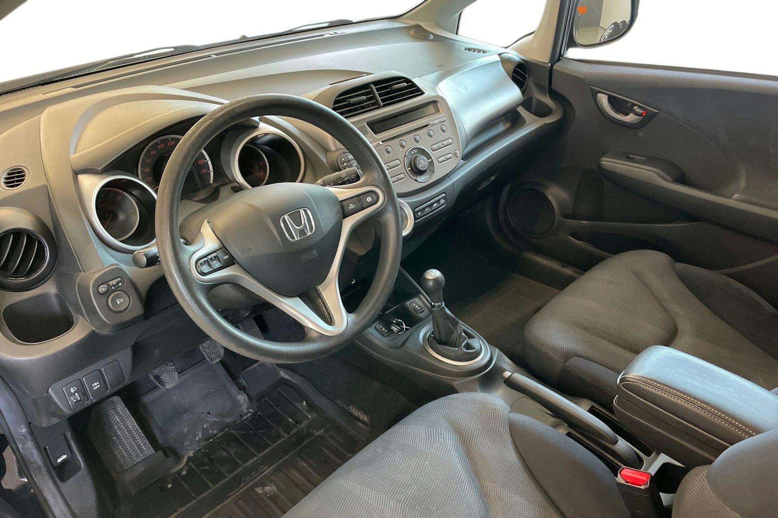 musta Honda Jazz 2009 kuva 7.