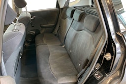 musta Honda Jazz 2009 kuva 10.