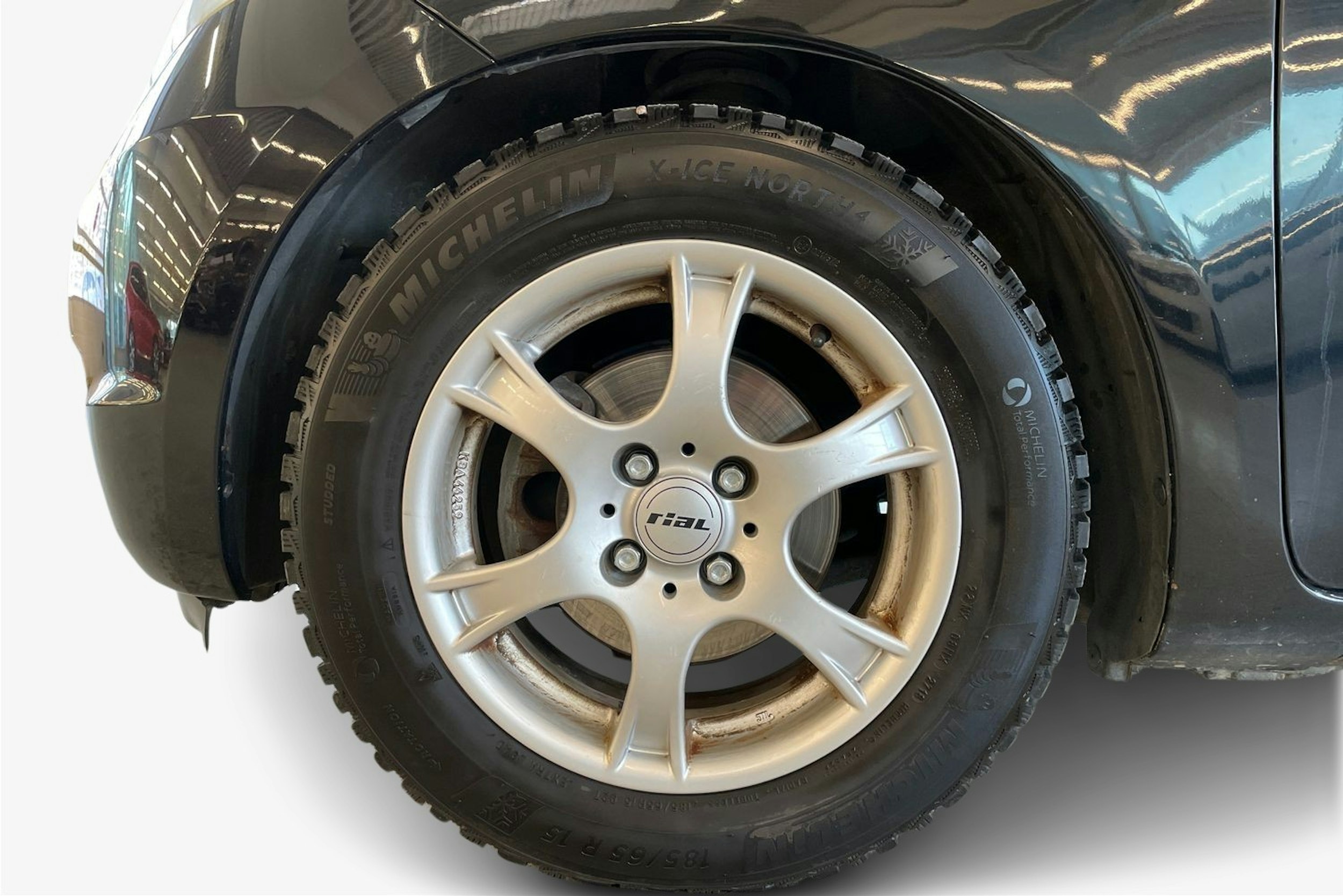 musta Honda Jazz 2009 kuva 11.