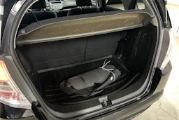 Musta Honda JAZZ 2012 kuva 14.