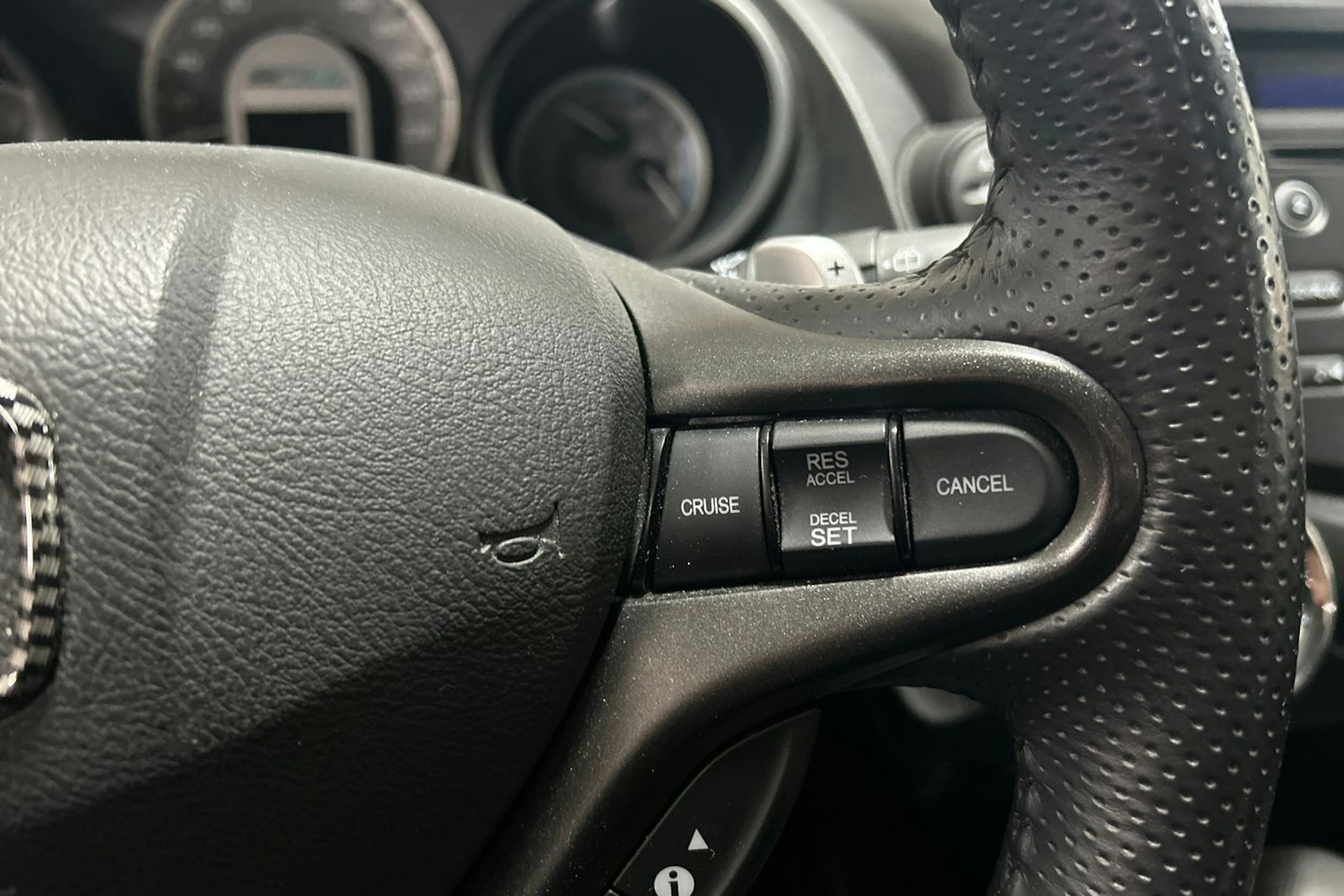 Musta Honda JAZZ 2012 kuva 16.
