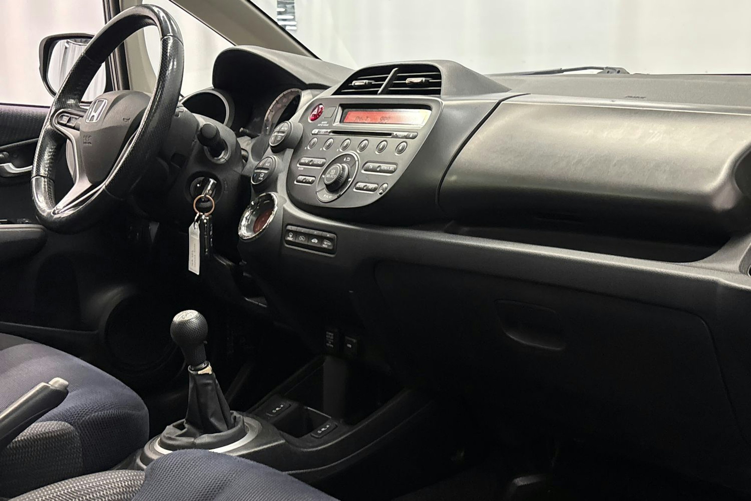 musta Honda Jazz 2013 kuva 14.