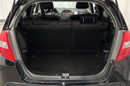 musta Honda Jazz 2013 kuva 16.