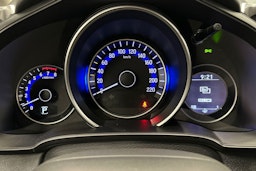 Harmaa Honda JAZZ 2017 kuva 18.